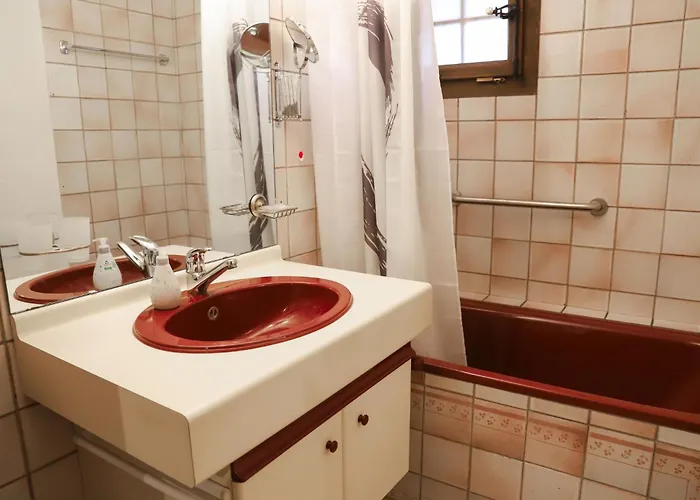 Les Rochers Blancs By Interhome Domek alpejski *